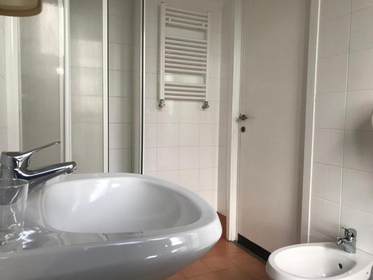 Casa Per Ferie Jpii Dom Polski ローマ エクステリア 写真