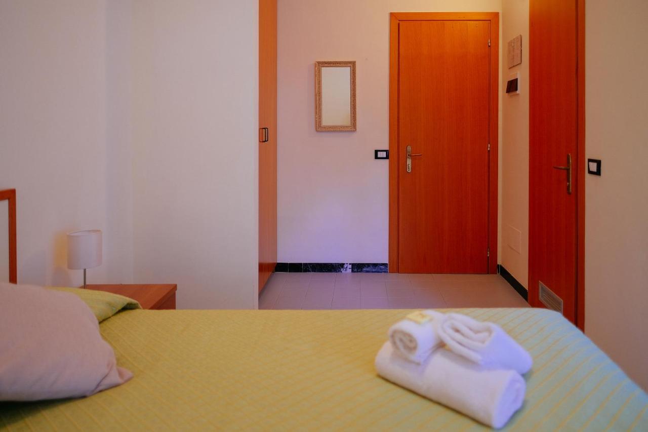 Casa Per Ferie Jpii Dom Polski ローマ エクステリア 写真